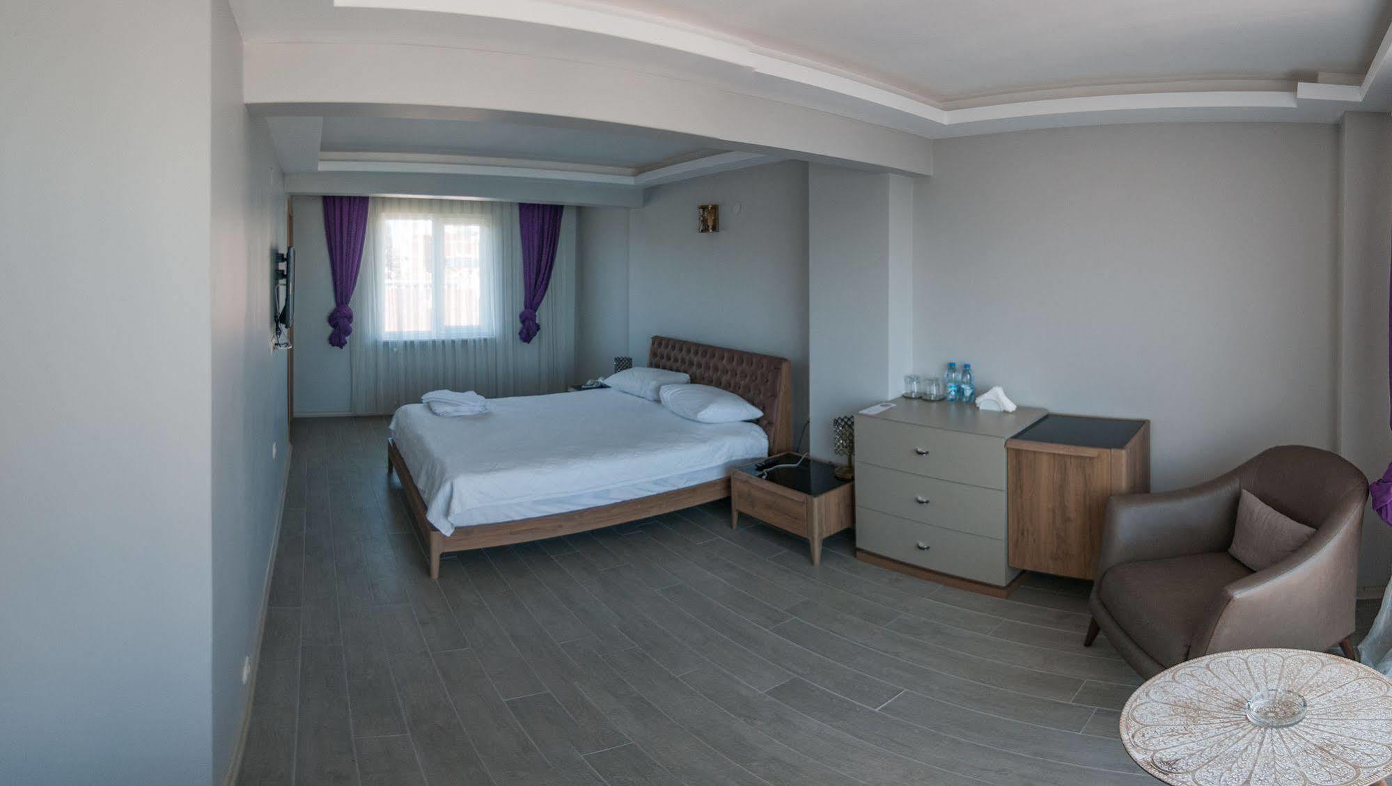 Sinop Mola Hotel Bagian luar foto